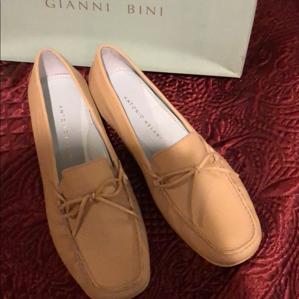 Leather shoes